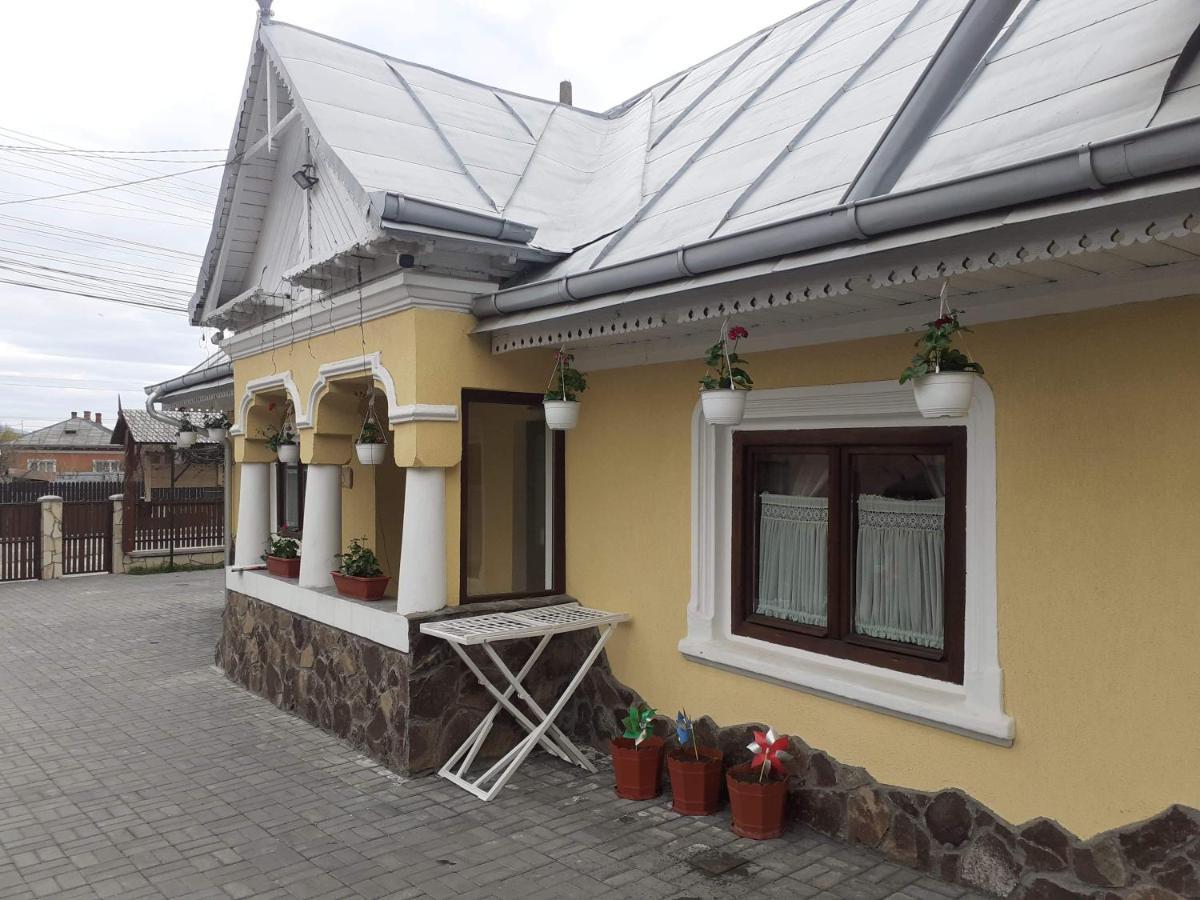 Casuta De Poveste Târgu Neamț Exterior photo