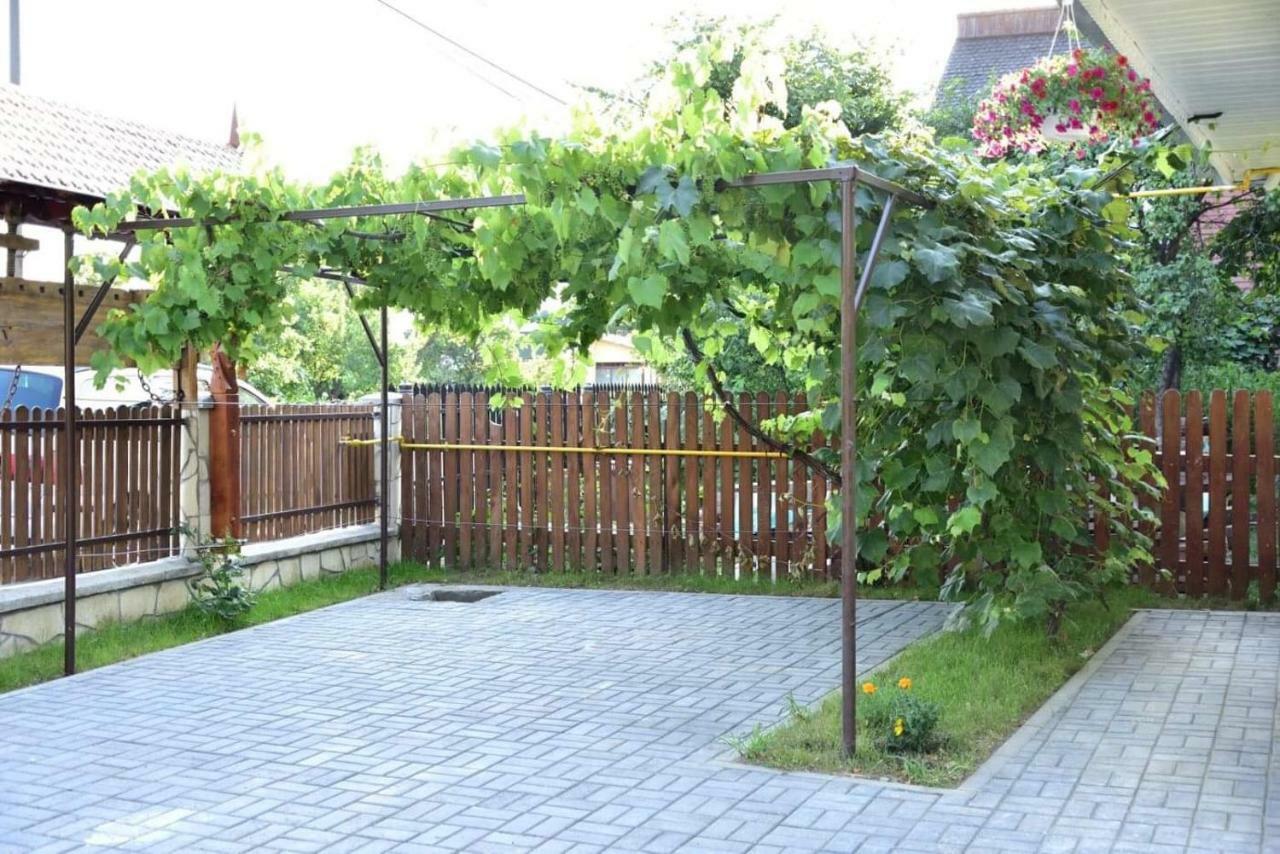 Casuta De Poveste Târgu Neamț Exterior photo